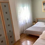 아파트 Brankica 150m2 Sea View