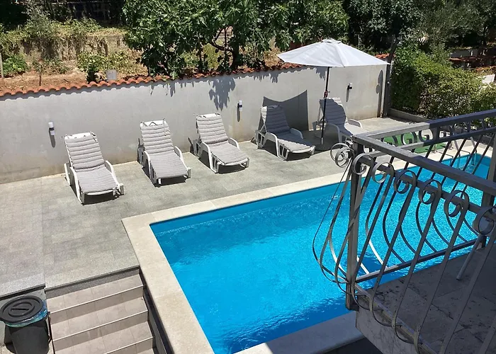 Apartman Brankica 150m2 Sea View