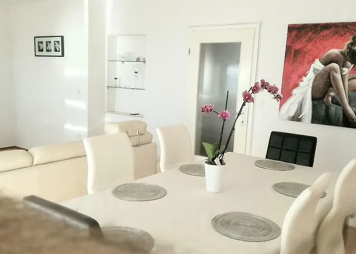 Apartman Brankica 150M2 Sea View Цриквеница